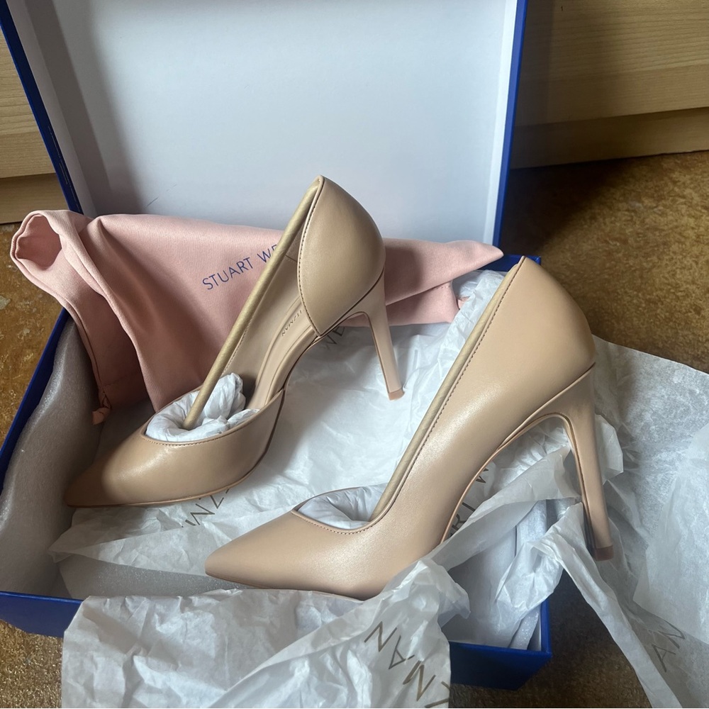 BNIB Stuart Weitzman Avenue 95 D’Orsay Pumps in Nude/Blush Nude Classic Pumps
